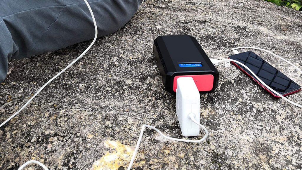 10 Best Portable Battery Pack with AC Outlet (2025 Reviews)